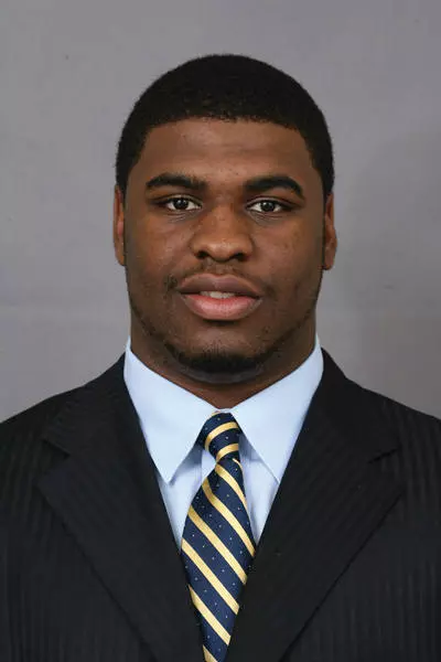 Roberts, Johnie-head2009.jpg