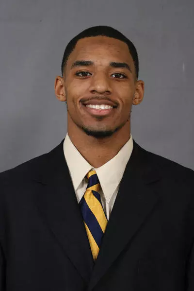 Veasley-Pettis, Myshan-head 2009.jpg