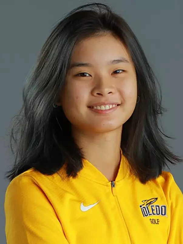 Angel Hii & Cheryl Hong golf portraits