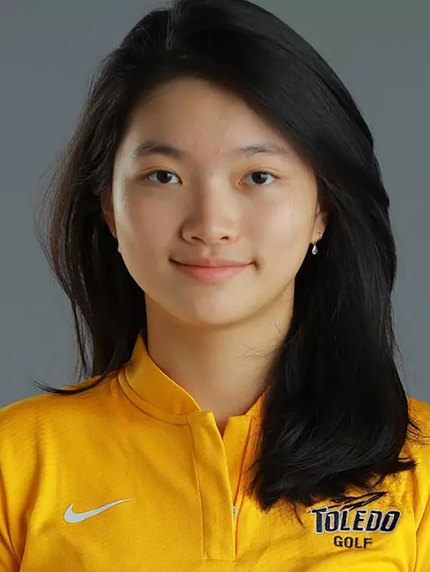 Angel Hii & Cheryl Hong golf portraits