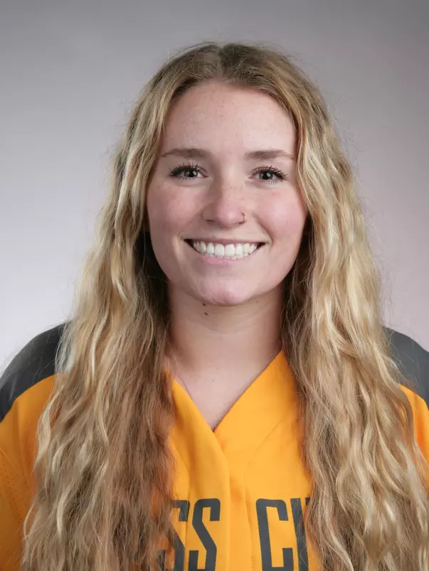 Women Softball Team portraits