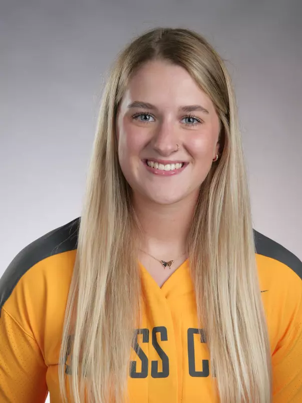 Women Softball Team portraits