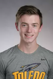 Women's and Mens Cross Country Portraits and Group Pictures