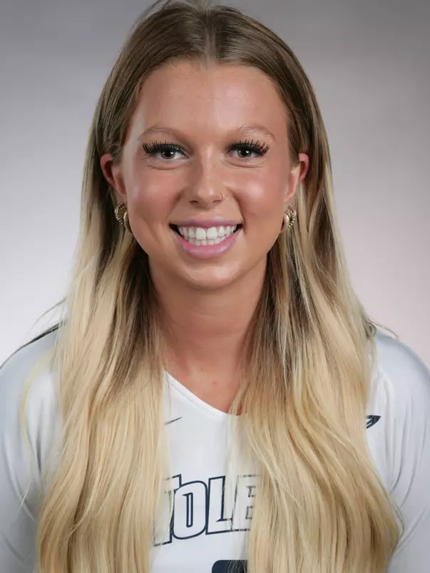 Ryann Jaqua Headshot