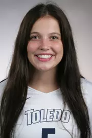 Anna Ramlow Headshot