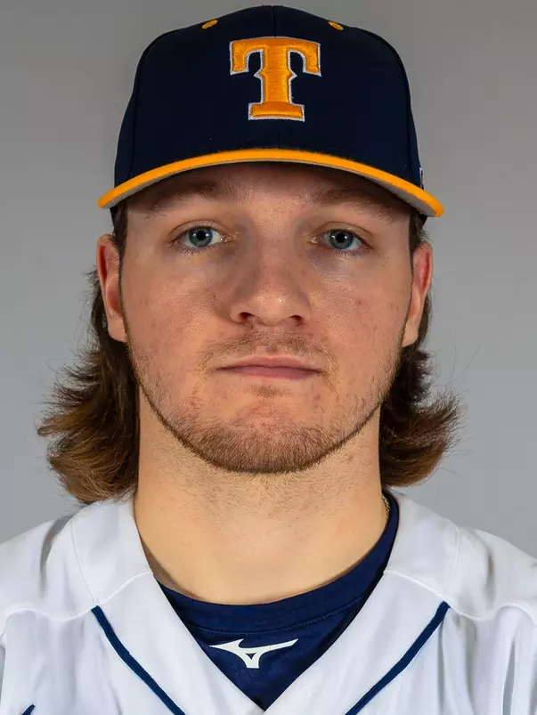 Andrew Clelland - Headshot