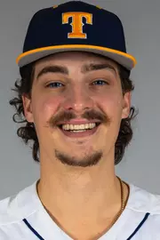 Noah Johnson - Headshot