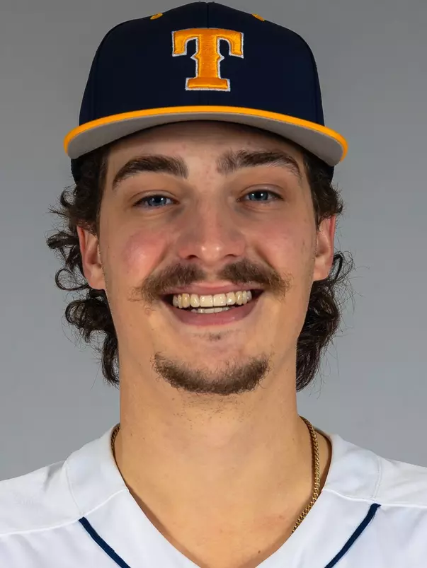 Noah Johnson - Headshot