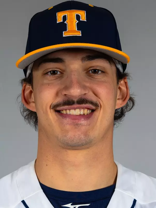 Caden Kline - Headshot