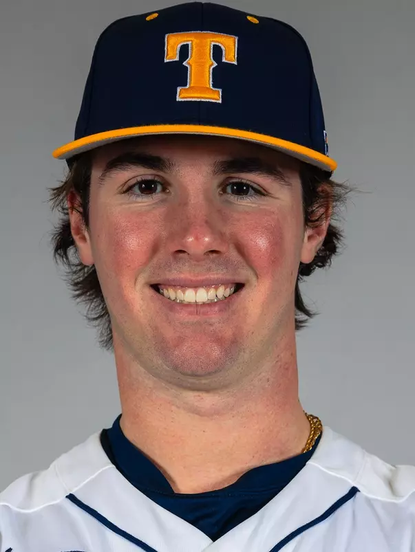 Yianni Skeriotis - Headshot