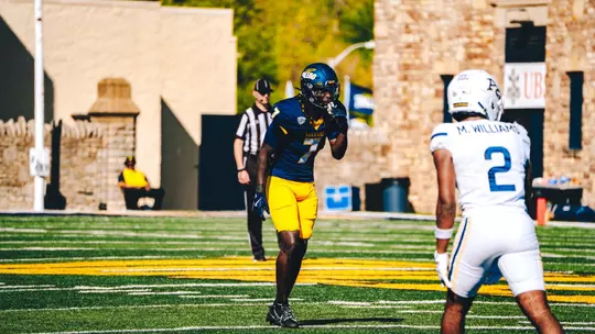 Emmanuel McNeil-Warren vs Akron