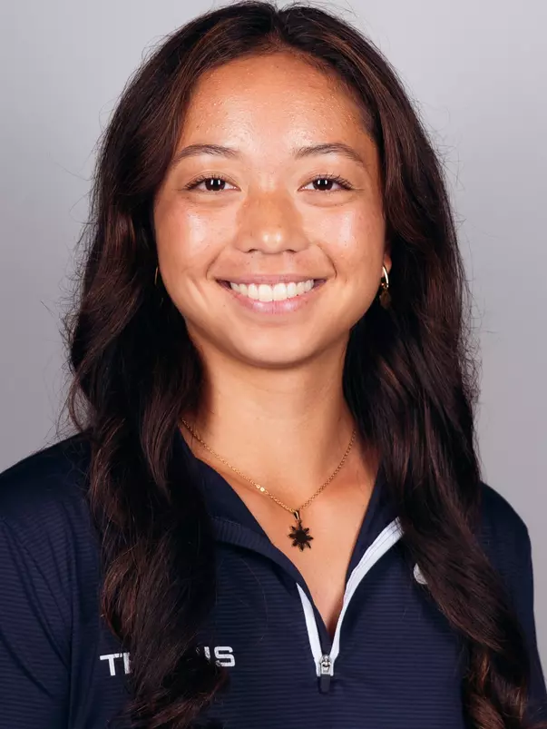 Izzy Barretto Headshot