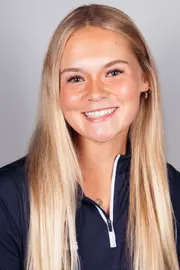 Annika Munson Headshot