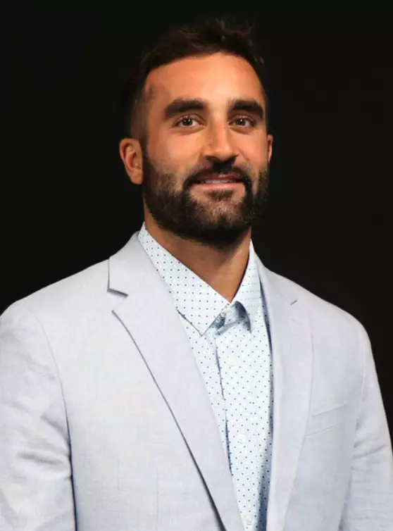 Trey Wright old headshot