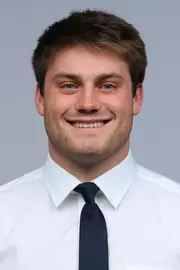 Connor Walendzak headshot