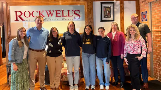 Dining with the Deans - group photo with Dean Barbara Ritter, from the College of Business & Innovation