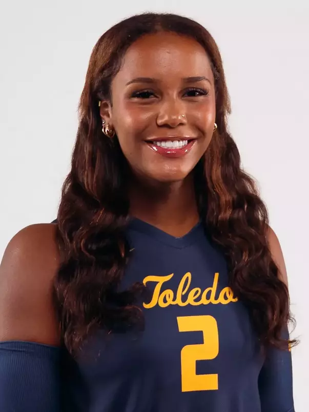 Mariah Gaines Headshot
