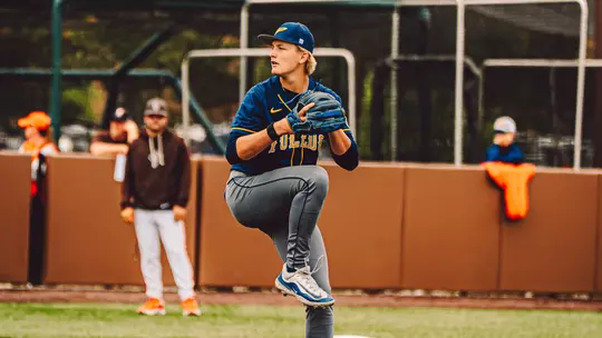 Hayden Frey throws a pitch