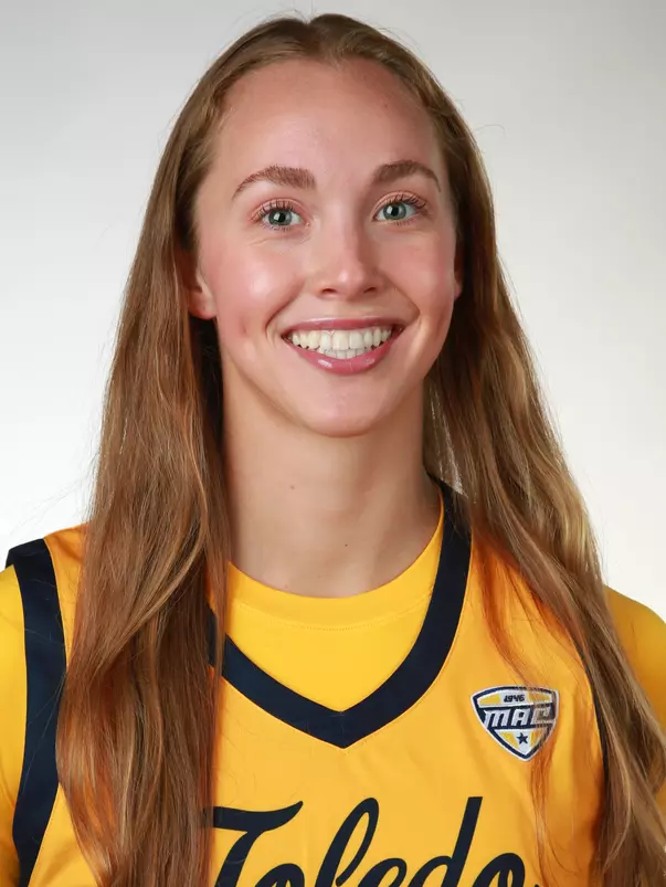 Ella Weaver Headshot 2026-27