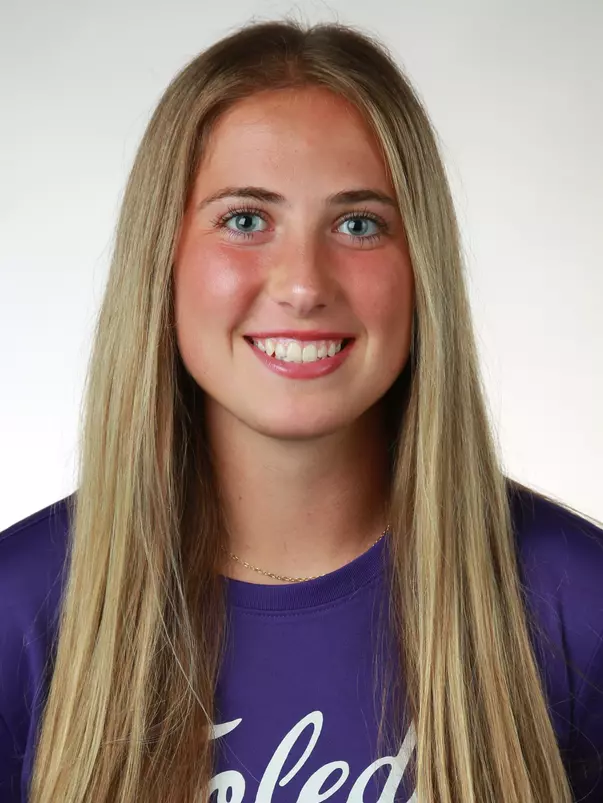 Olivia Eaton Headshot