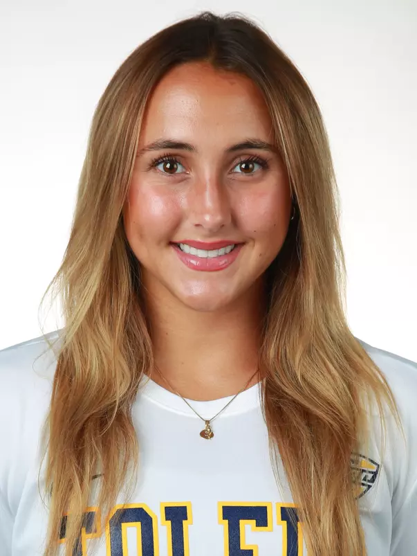 Madelyn Rousseau Headshot