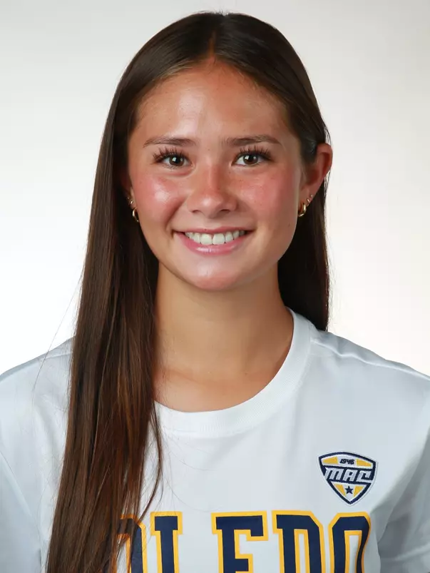 Francesca Alberto Headshot