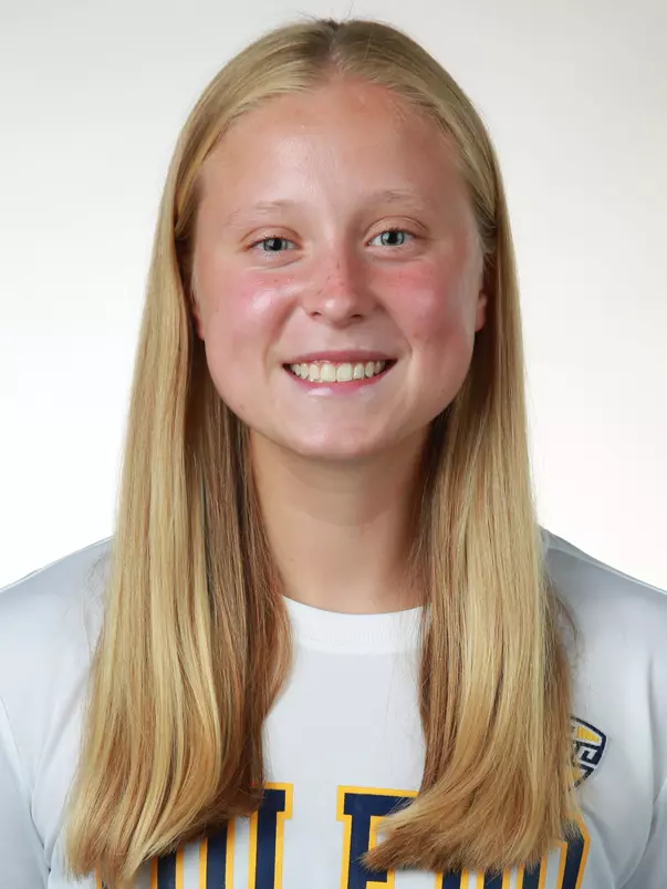 Kimmie Woeste Headshot