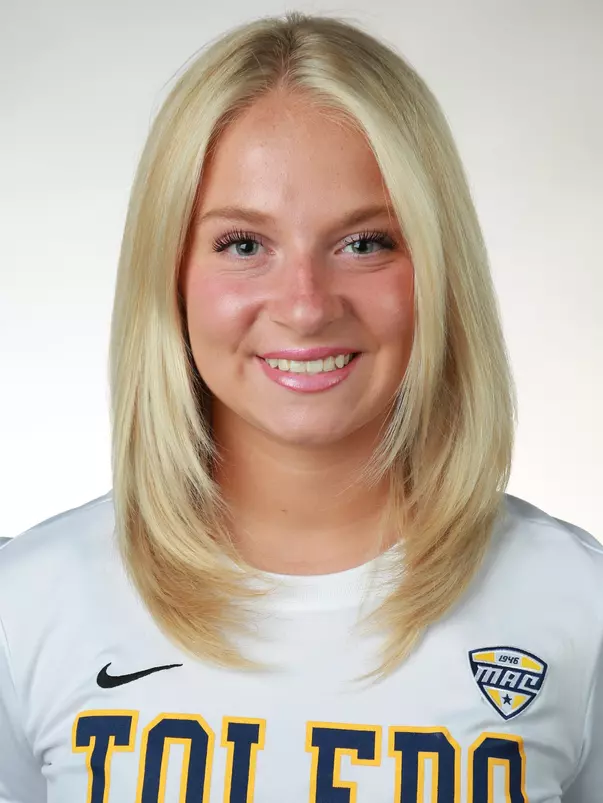 Olivia Ogden Headshot