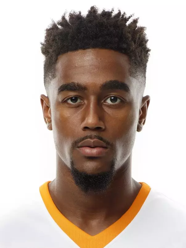 KNOXVILLE, TN - OCTOBER 05, 2017 - Guard Jordan Bone #0 of the Tennessee Volunteers headshot during 2017 Photo Day at Pratt Pavilion in Knoxville, TN. Photo By Kyle Zedaker/Tennessee Athletics