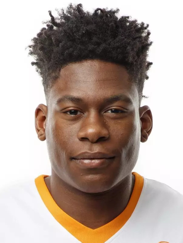 KNOXVILLE, TN - OCTOBER 05, 2017 - Forward Admiral Schofield #5 of the Tennessee Volunteers headshot during 2017 Photo Day at Pratt Pavilion in Knoxville, TN. Photo By Kyle Zedaker/Tennessee Athletics