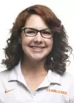 Hannah Menge Headshot