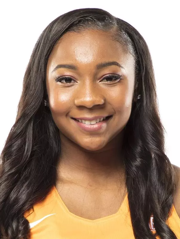 Anastasia Hayes headshot