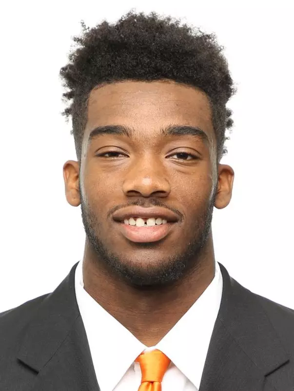 Ryan Thaxton Headshot