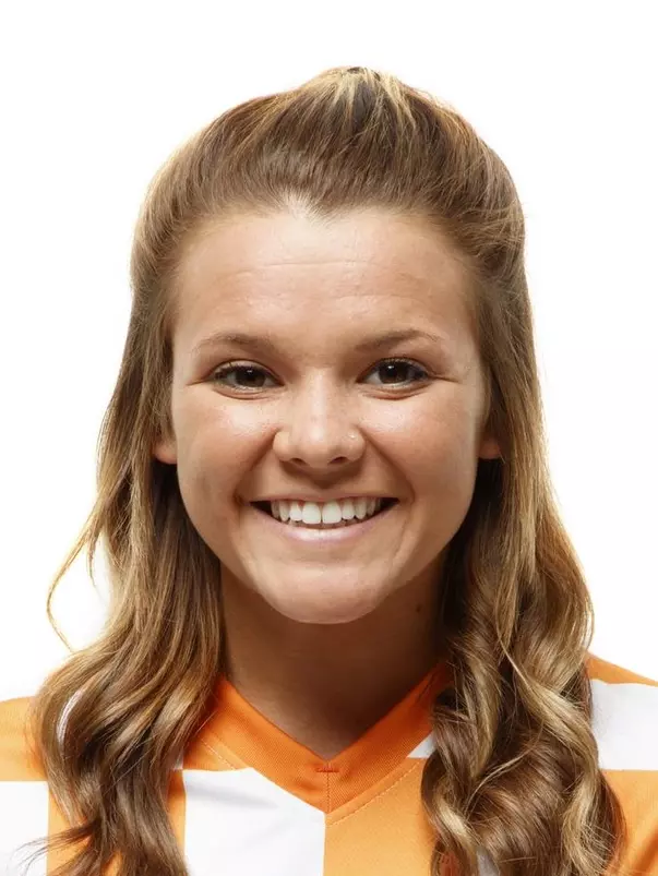 Claire Franks - headshot