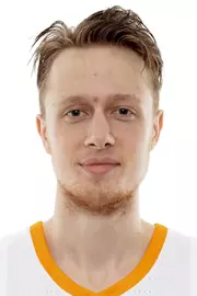 KNOXVILLE, TN - SEPTEMBER 19, 2018 - Forward Zach Kent #33 of the Tennessee Volunteers during 2018 Photo Day at Anderson Training Center in Knoxville, TN. Photo By Andrew Ferguson/Tennessee Athletics