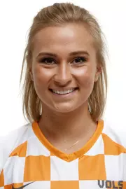 KNOXVILLE, TN - JULY 30, 2018 - Midfielder/Defender Rylie O'Keefe #4 of the Tennessee Volunteers headshot during Soccer Photo Day at Anderson Training Center in Knoxville, TN. Photo By