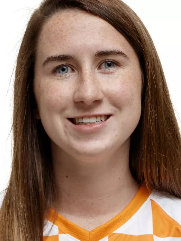 KNOXVILLE, TN - JULY 30, 2018 - Midfielder/Defender Rylie O'Keefe #4 of the Tennessee Volunteers headshot during Soccer Photo Day at Anderson Training Center in Knoxville, TN. Photo By