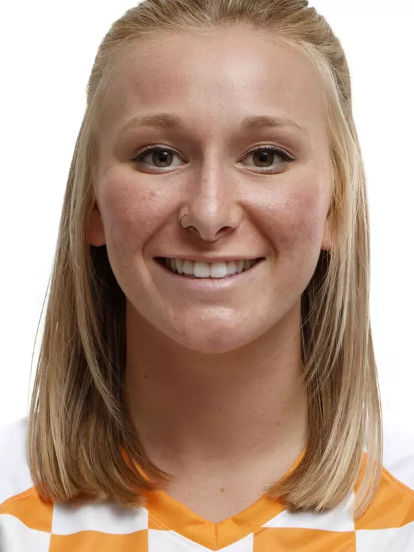 KNOXVILLE, TN - JULY 30, 2018 - Midfielder/Defender Rylie O'Keefe #4 of the Tennessee Volunteers headshot during Soccer Photo Day at Anderson Training Center in Knoxville, TN. Photo By
