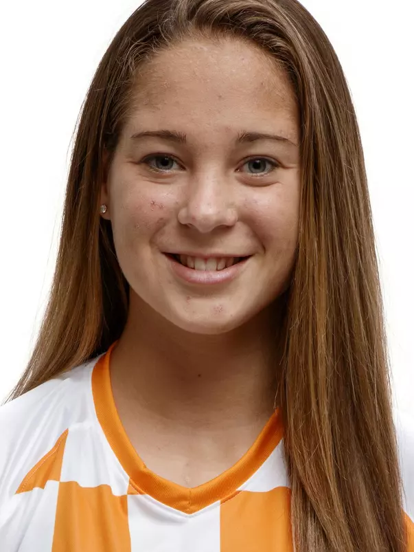 KNOXVILLE, TN - JULY 30, 2018 - Midfielder/Defender Rylie O'Keefe #4 of the Tennessee Volunteers headshot during Soccer Photo Day at Anderson Training Center in Knoxville, TN. Photo By