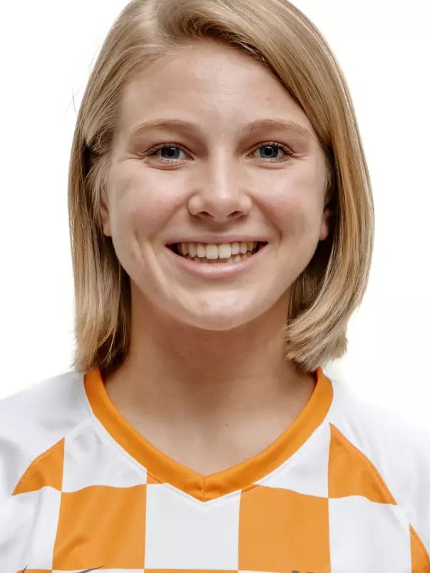 KNOXVILLE, TN - JULY 30, 2018 - Midfielder/Defender Mackenzie Ostrom #19 of the Tennessee Volunteers headshot during Soccer Photo Day at Anderson Training Center in Knoxville, TN. Photo By Amy Smotherman-Burgess