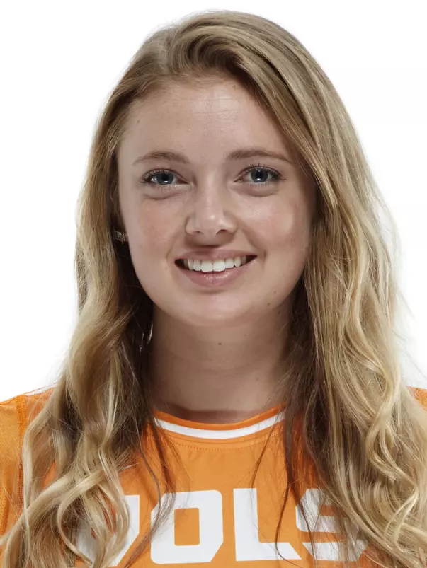 Sedona Hansen Headshot