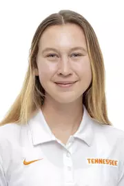 Lindsey Jones Headshot