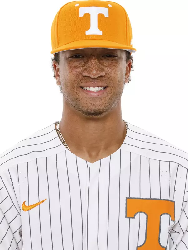 KNOXVILLE, TN - NOVEMBER 12, 2019 - Christian Scott of the Tennessee Volunteers headshot taken in Knoxville, TN. Photo By Caleb Jones/Tennessee Athletics