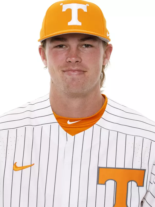 KNOXVILLE, TN - NOVEMBER 12, 2019 - Camden Sewell of the Tennessee Volunteers headshot taken in Knoxville, TN. Photo By Caleb Jones/Tennessee Athletics