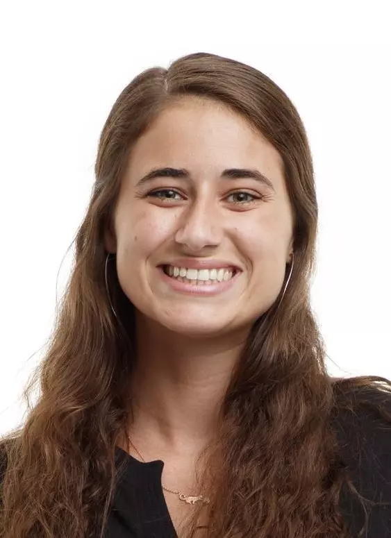 Allie Magrino Headshot