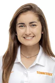 Nicole Esslinger Headshot