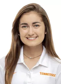 Nicole Esslinger Headshot