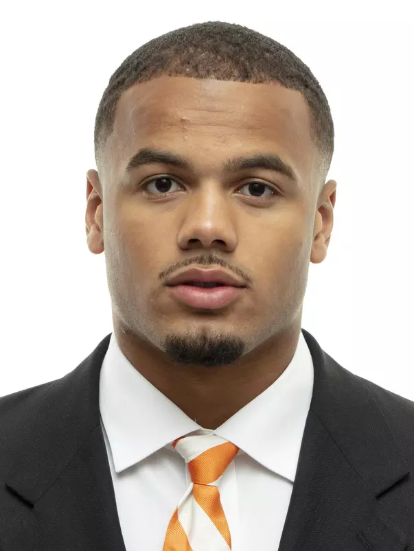 KNOXVILLE, TN - JUNE 11, 2019 - Linebacker Jordan Allen #8 of the Tennessee Volunteers headshot taken in Knoxville, TN. Photo By Andrew Ferguson/Tennessee Athletics