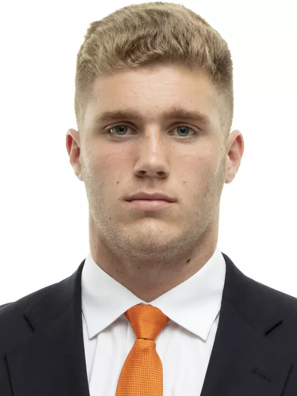 KNOXVILLE, TN - JUNE 11, 2019 - Tight end Sean Brown #83 of the Tennessee Volunteers headshot taken in Knoxville, TN. Photo By Andrew Ferguson/Tennessee Athletics
