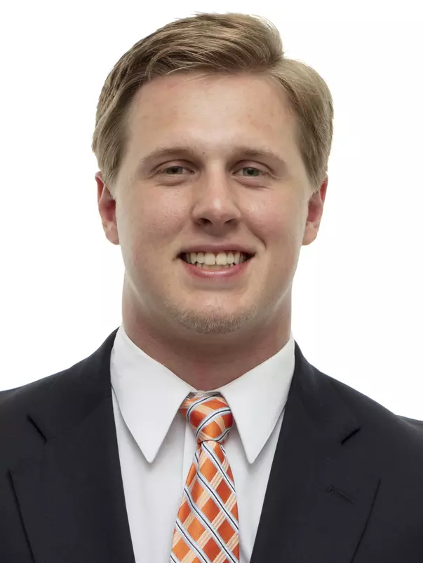 KNOXVILLE, TN - JUNE 12, 2019 - Tight end Austin Pope #81 of the Tennessee Volunteers headshot taken in Knoxville, TN. Photo By Andrew Ferguson/Tennessee Athletics